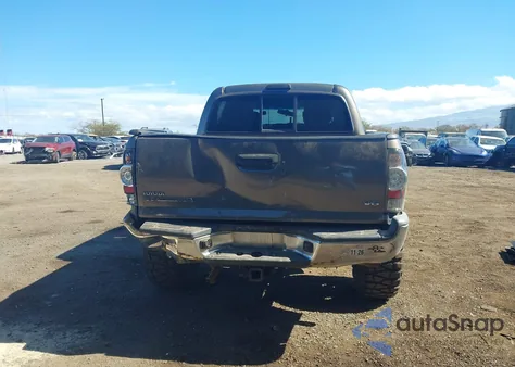2014 Toyota Tacoma Base V6 from USA, damaged, VIN 3TMLU4EN1EM140737
